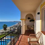 Elegant Sea View Near & Train Бенальмадена