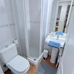 Апартаменты Elegant Sea View Near & Train