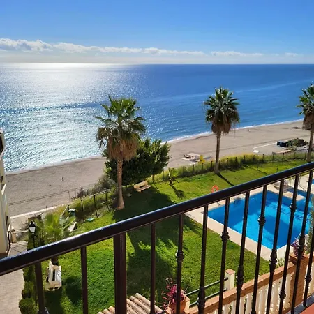 Elegant Sea View Near & Train *